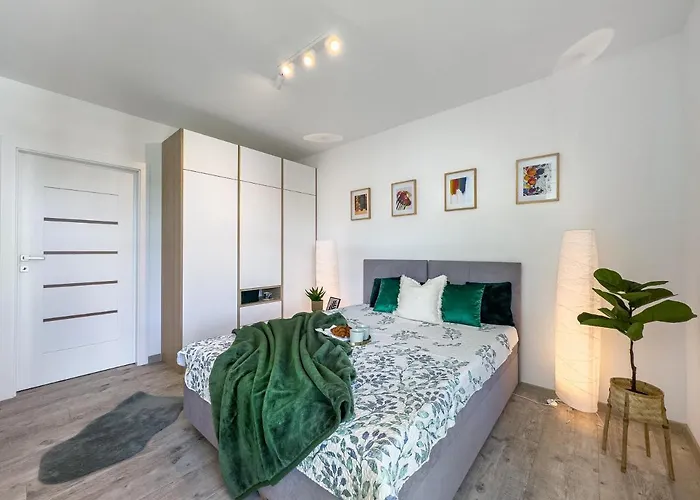 Nowoczesny Apartament W Okolicy Tauron Areny